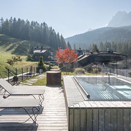 Paramount Alma Suites 세스토 외부 사진