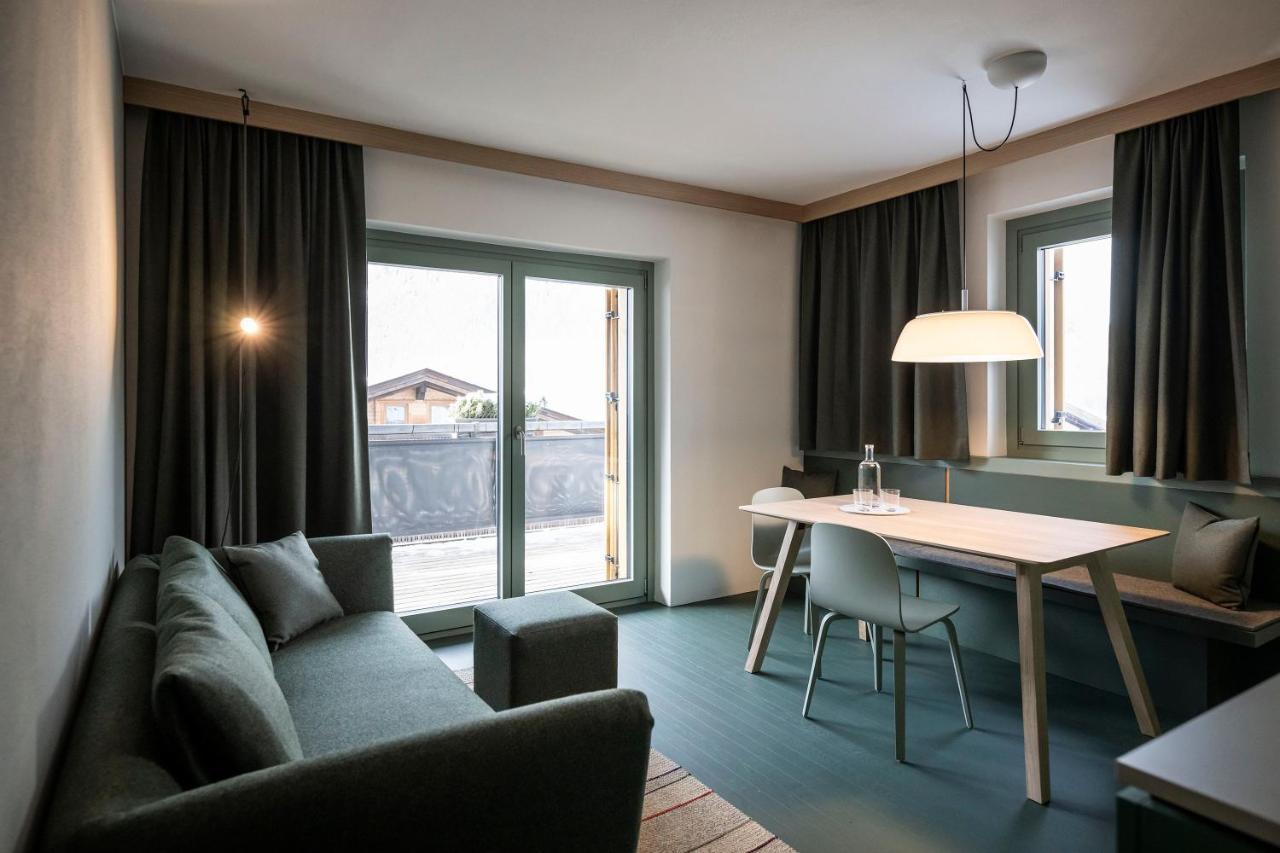 Paramount Alma Suites 세스토 외부 사진