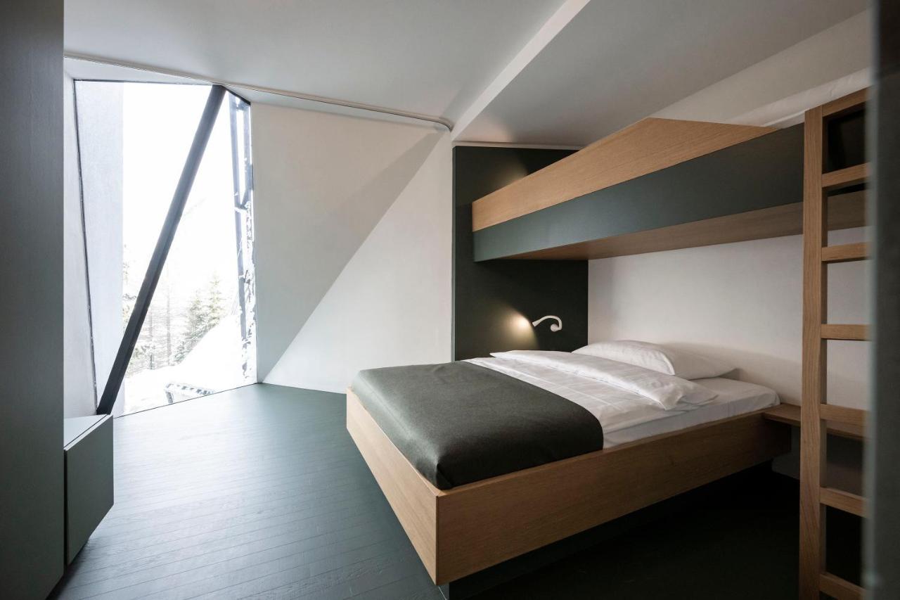 Paramount Alma Suites 세스토 외부 사진