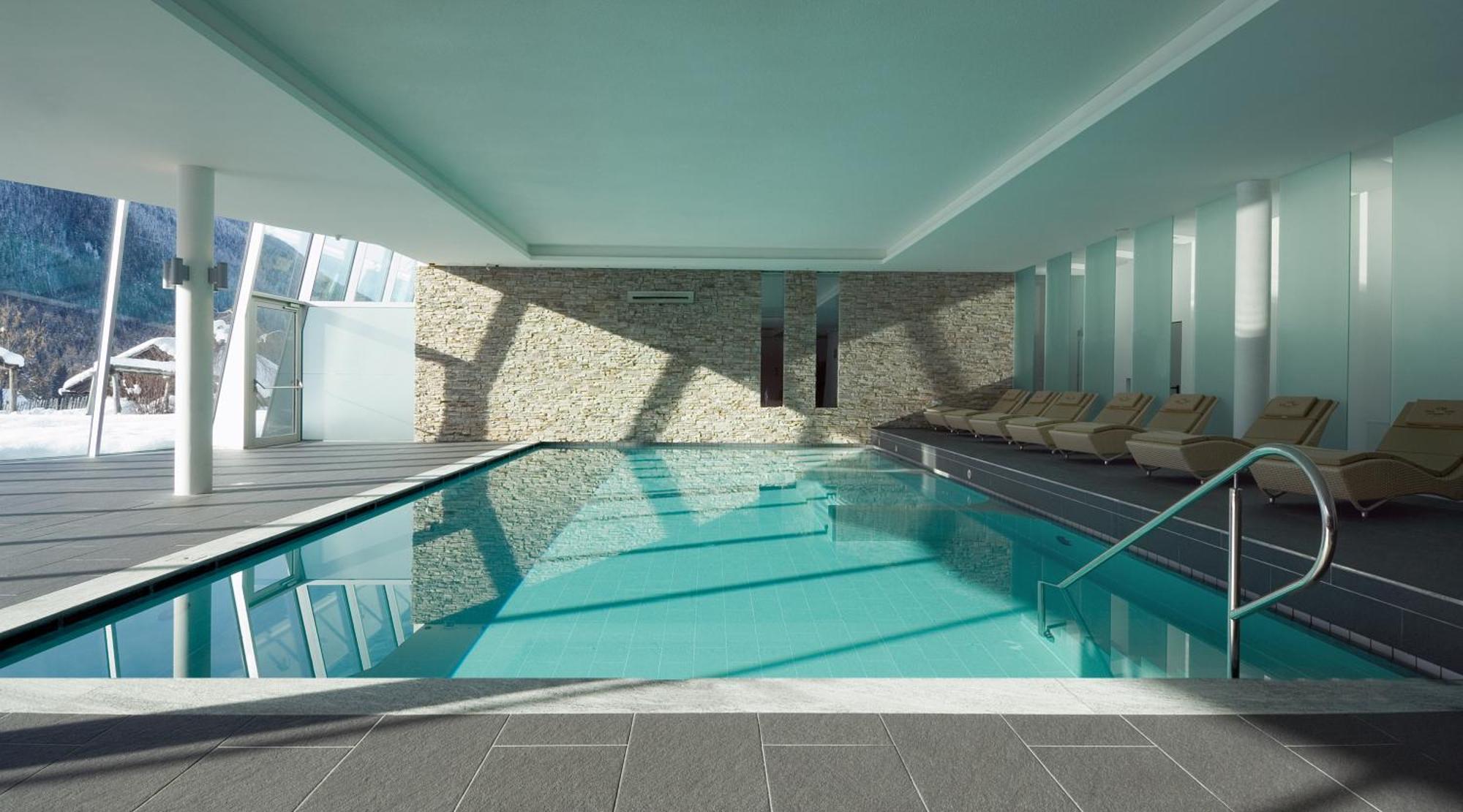 Paramount Alma Suites 세스토 외부 사진