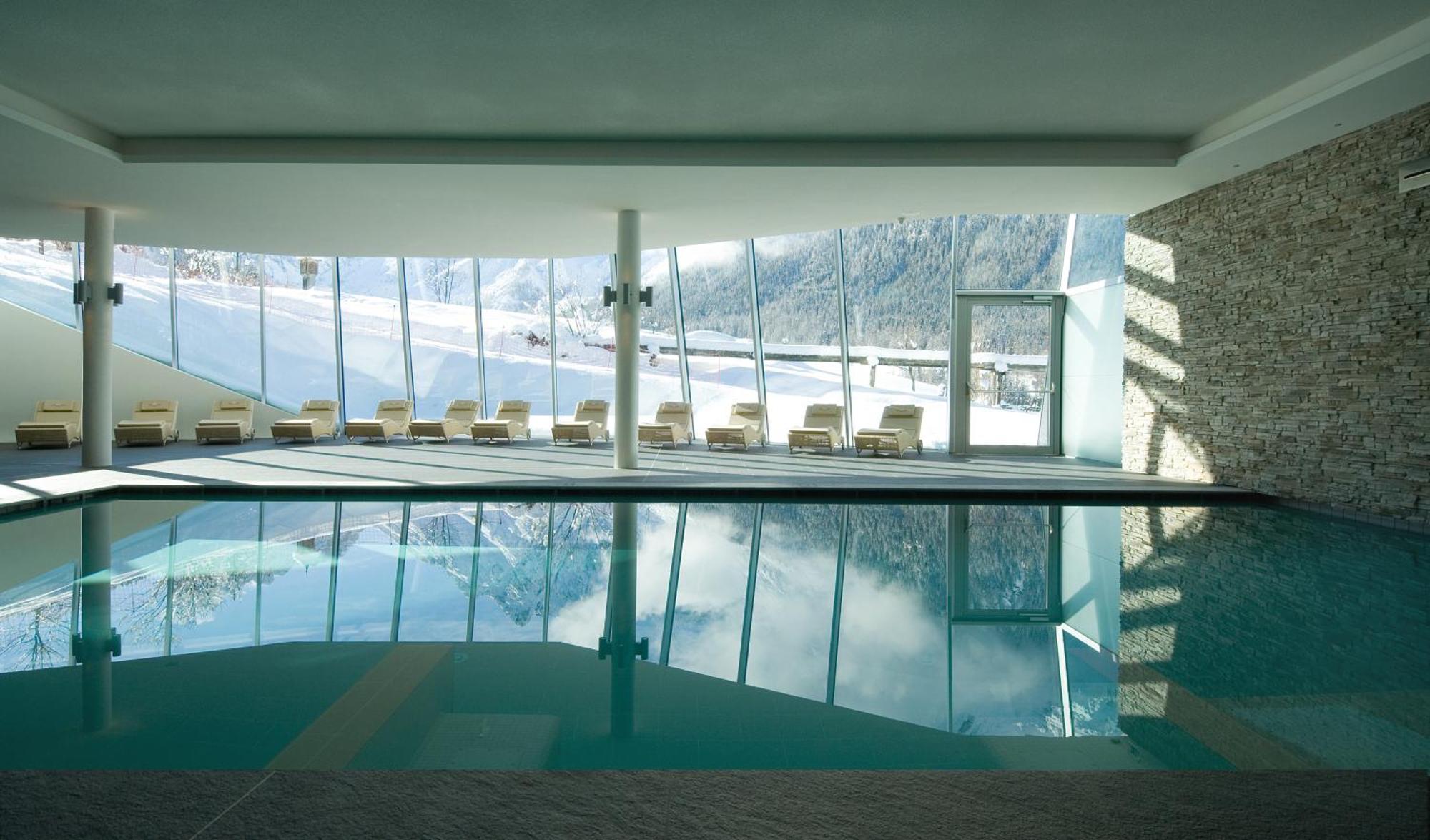 Paramount Alma Suites 세스토 외부 사진