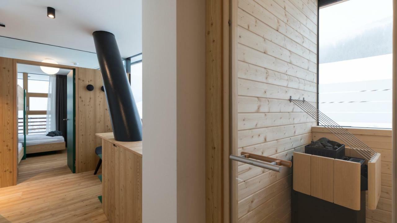 Paramount Alma Suites 세스토 외부 사진