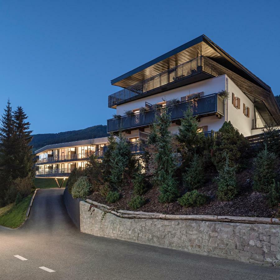 Paramount Alma Suites 세스토 외부 사진